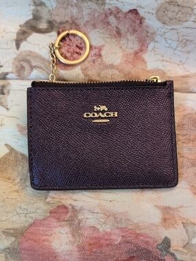 Coach Metallic Plum Leather Zip Card Case with Key Ring ✨NWT✨